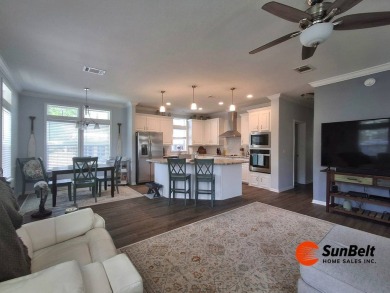2020 Jacobson 2BR/2BA | Fully Furnished | Corner Lot | Turn-Key on Rolling Greens Executive Golf Community in Florida - for sale on GolfHomes.com, golf home, golf lot