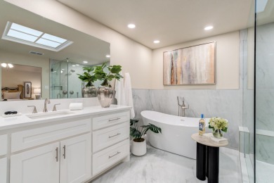 Welcome to your new life of luxury. This stunning townhome in on LakeRidge Country Club in Texas - for sale on GolfHomes.com, golf home, golf lot