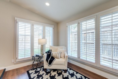 Welcome to your new life of luxury. This stunning townhome in on LakeRidge Country Club in Texas - for sale on GolfHomes.com, golf home, golf lot