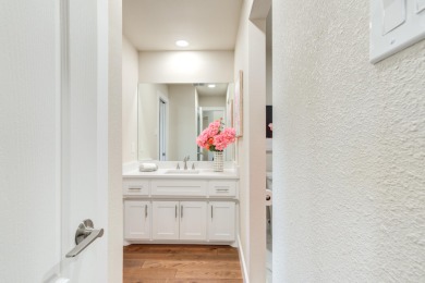 Welcome to your new life of luxury. This stunning townhome in on LakeRidge Country Club in Texas - for sale on GolfHomes.com, golf home, golf lot
