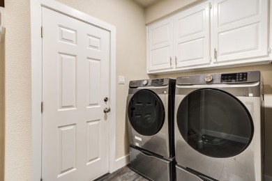 Welcome to your new life of luxury. This stunning townhome in on LakeRidge Country Club in Texas - for sale on GolfHomes.com, golf home, golf lot