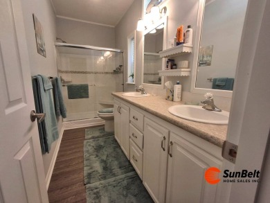 2020 Jacobson 2BR/2BA | Fully Furnished | Corner Lot | Turn-Key on Rolling Greens Executive Golf Community in Florida - for sale on GolfHomes.com, golf home, golf lot