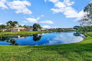 Welcome to your new home! This stunning single family residence on Hunters Run Golf and Country Club in Florida - for sale on GolfHomes.com, golf home, golf lot