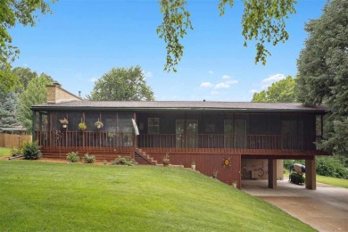 One of a kind lake area home with walls of windows!   This is on Lake McBride Golf Course in Iowa - for sale on GolfHomes.com, golf home, golf lot