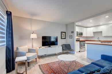 Enjoy the best of 55+ living in this renovated, move-in-ready on Kings Point Golf -Flanders Way in Florida - for sale on GolfHomes.com, golf home, golf lot