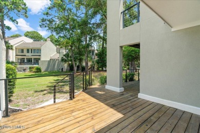 Do not miss this beautiful Townhome in the heart of Harbor Town on Harbour Town Golf Links in South Carolina - for sale on GolfHomes.com, golf home, golf lot
