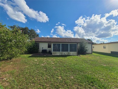 INVESTOR SPECIAL! Great opportunity to buy in The Villages at a on El Diablo Executive Golf Course in Florida - for sale on GolfHomes.com, golf home, golf lot