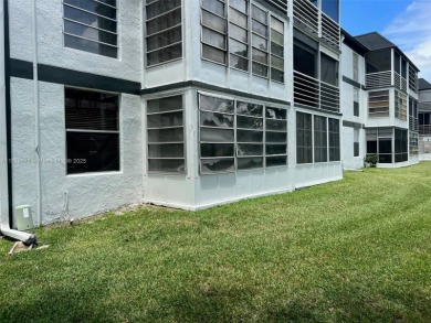 **ALL AGES** THIS 1/1.5 CONDO ON THE 1ST FLOOR OF THE ALL AGES on Colony West Country Club in Florida - for sale on GolfHomes.com, golf home, golf lot