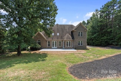 Welcome to 140 Pintail Run - beautifully renovated home nestled on Mallard Head Country Club in North Carolina - for sale on GolfHomes.com, golf home, golf lot
