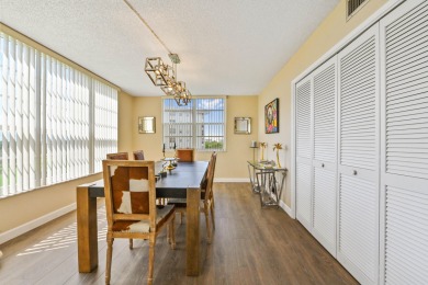 Motivated Seller - Beautifully updated 3/2 corner unit with on Palm-Aire Country Club and Resort - Palms in Florida - for sale on GolfHomes.com, golf home, golf lot