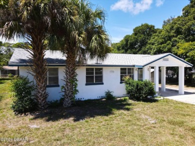 This beautifully remodeled 3/2 ranch style home with a one car on Daytona Beach Golf Club in Florida - for sale on GolfHomes.com, golf home, golf lot