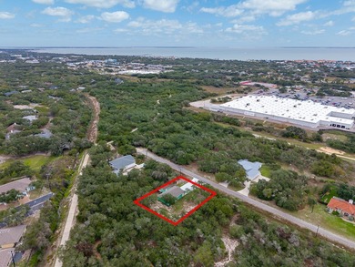 Welcome to a rare opportunity to own new construction on two on Rockport Country Club in Texas - for sale on GolfHomes.com, golf home, golf lot