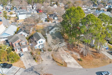 816 Mary Anna Court brings a rare opportunity; a split-level on Whispering Pines in South Carolina - for sale on GolfHomes.com, golf home, golf lot