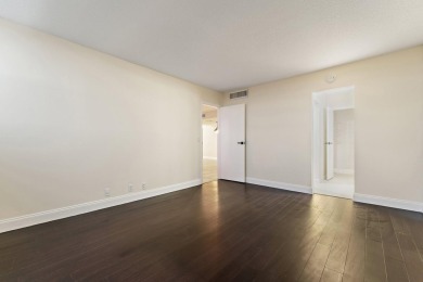 Welcome to 336 Golfview Road, Unit 905, a stunning 9th-floor on North Palm Beach Country Club in Florida - for sale on GolfHomes.com, golf home, golf lot