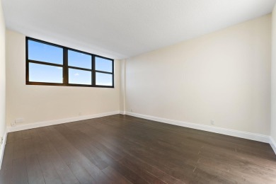 Welcome to 336 Golfview Road, Unit 905, a stunning 9th-floor on North Palm Beach Country Club in Florida - for sale on GolfHomes.com, golf home, golf lot