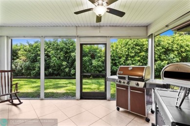 Stunning 2/2.5 Condo in Gated Boca Lago Community - All Ages on Boca Lago Golf and Country Club in Florida - for sale on GolfHomes.com, golf home, golf lot
