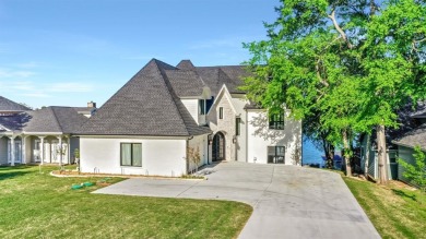Rare opportunity to own a luxury lakefront retreat with on Lake Kiowa Golf Course in Texas - for sale on GolfHomes.com, golf home, golf lot