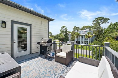 SPACIOUS HOME - RESORT-STYLE POOL - TWO INDOOR LIVING AREAS - on Santa Rosa Golf and Beach Club in Florida - for sale on GolfHomes.com, golf home, golf lot