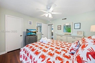 Turnkey Resort Living. Stylish 2BR/2BA + Loft End Unit Villa on Palmetto Dunes Golf Course and Resort in South Carolina - for sale on GolfHomes.com, golf home, golf lot
