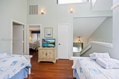 Turnkey Resort Living. Stylish 2BR/2BA + Loft End Unit Villa on Palmetto Dunes Golf Course and Resort in South Carolina - for sale on GolfHomes.com, golf home, golf lot