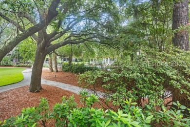 Turnkey Resort Living. Stylish 2BR/2BA + Loft End Unit Villa on Palmetto Dunes Golf Course and Resort in South Carolina - for sale on GolfHomes.com, golf home, golf lot