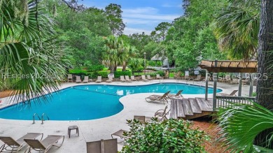 Turnkey Resort Living. Stylish 2BR/2BA + Loft End Unit Villa on Palmetto Dunes Golf Course and Resort in South Carolina - for sale on GolfHomes.com, golf home, golf lot