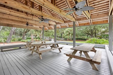 Turnkey Resort Living. Stylish 2BR/2BA + Loft End Unit Villa on Palmetto Dunes Golf Course and Resort in South Carolina - for sale on GolfHomes.com, golf home, golf lot