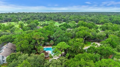 Turnkey Resort Living. Stylish 2BR/2BA + Loft End Unit Villa on Palmetto Dunes Golf Course and Resort in South Carolina - for sale on GolfHomes.com, golf home, golf lot