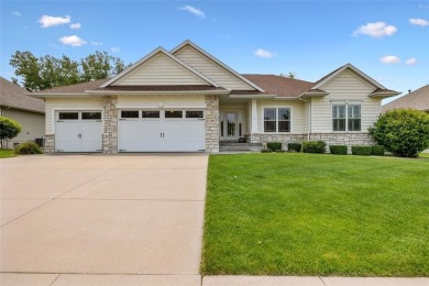 Shows like new!! Hurry to see this sprawling ranch located in on St. Andrews Golf Club in Iowa - for sale on GolfHomes.com, golf home, golf lot