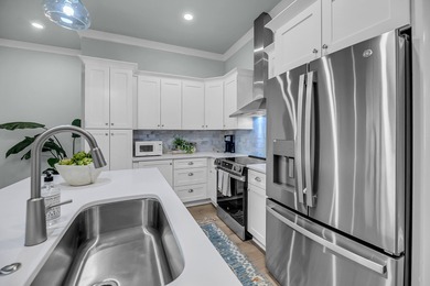 Luxury condo living just outside the gates of Kiawah--an on Kiawah Island Resort - Oak Point in South Carolina - for sale on GolfHomes.com, golf home, golf lot