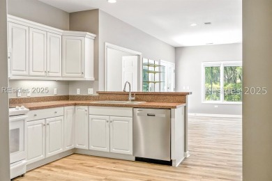Welcome to this charming 3-bed, 2.5-bath home in the Indigo Run on The Golf Club at Indigo Run in South Carolina - for sale on GolfHomes.com, golf home, golf lot