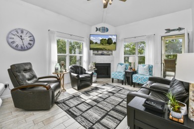 Welcome to your perfect retreat in the heart of Branson! on Pointe Royale Village Country Club in Missouri - for sale on GolfHomes.com, golf home, golf lot
