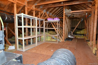 Beautifully maintained 2 Bedroom, 2 Bath *Devon 2* model in on Birchwood at Spring Lake in New York - for sale on GolfHomes.com, golf home, golf lot