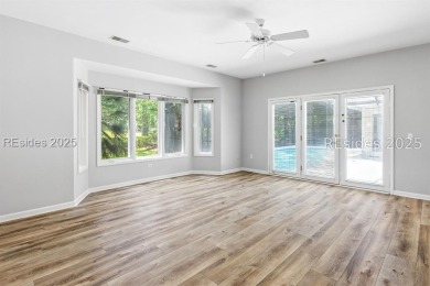 Welcome to this charming 3-bed, 2.5-bath home in the Indigo Run on The Golf Club at Indigo Run in South Carolina - for sale on GolfHomes.com, golf home, golf lot