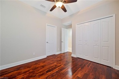 STUNNING, SPACIOUS 2ND-FLOOR END UNIT BOASTING NEARLY 2,000 on Gateway Golf and Country Club in Florida - for sale on GolfHomes.com, golf home, golf lot