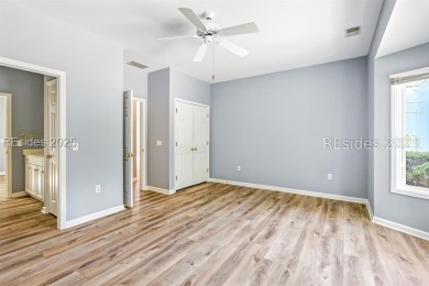 Welcome to this charming 3-bed, 2.5-bath home in the Indigo Run on The Golf Club at Indigo Run in South Carolina - for sale on GolfHomes.com, golf home, golf lot