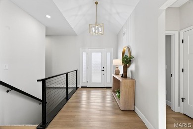 Welcome to this beautifully crafted 3 bedroom, 2.5 bath home on Incline Village Golf Course in Missouri - for sale on GolfHomes.com, golf home, golf lot