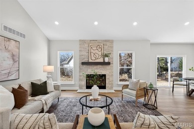 Welcome to this beautifully crafted 3 bedroom, 2.5 bath home on Incline Village Golf Course in Missouri - for sale on GolfHomes.com, golf home, golf lot