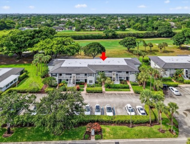 Discover this inviting TOTALLY RENOVATED  2-bedroom, 2-bath on Hunters Run Golf and Country Club in Florida - for sale on GolfHomes.com, golf home, golf lot