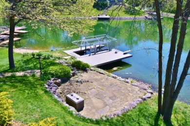 Lakefront Home with Tons of Character and Great Location! on Oak Run Golf Course in Illinois - for sale on GolfHomes.com, golf home, golf lot