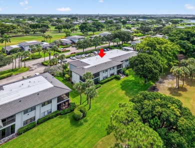 Discover this inviting TOTALLY RENOVATED  2-bedroom, 2-bath on Hunters Run Golf and Country Club in Florida - for sale on GolfHomes.com, golf home, golf lot