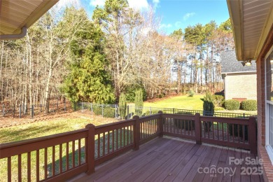 4 Bedroom, Full Brick Home located near Cowans Ford Golf Club on Cowans Ford Country Club in North Carolina - for sale on GolfHomes.com, golf home, golf lot