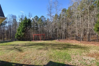 4 Bedroom, Full Brick Home located near Cowans Ford Golf Club on Cowans Ford Country Club in North Carolina - for sale on GolfHomes.com, golf home, golf lot