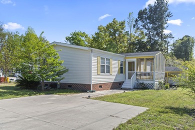 Location!! Location! GOLF CART ride to the BEACH !! From this 3 on Tupelo Bay Golf Complex  in South Carolina - for sale on GolfHomes.com, golf home, golf lot