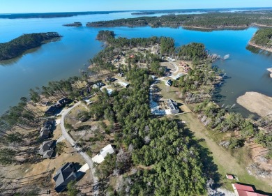 Build your dream home on this beautiful Lake Sam Rayburn lake on Rayburn Country Club in Texas - for sale on GolfHomes.com, golf home, golf lot