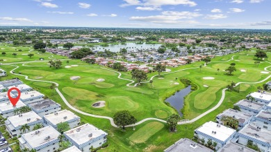 Charming 1-bedroom condo in the vibrant 55+ Kings Point on Kings Point Golf - Executive in Florida - for sale on GolfHomes.com, golf home, golf lot