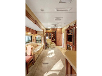 Beautifully maintained 2007 DoubleTree Select Suite camper - on River Ridge Golf Club in Virginia - for sale on GolfHomes.com, golf home, golf lot