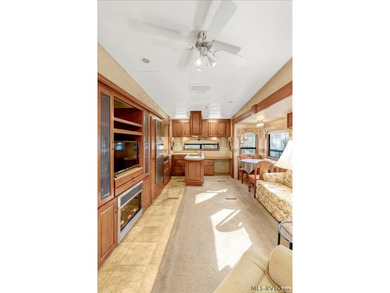 Beautifully maintained 2007 DoubleTree Select Suite camper - on River Ridge Golf Club in Virginia - for sale on GolfHomes.com, golf home, golf lot