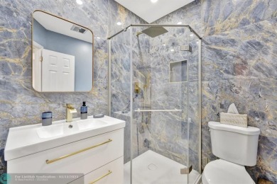 Charming 2 bedroom 2 bathroom condo located in the desirable on Inverrary Country Club in Florida - for sale on GolfHomes.com, golf home, golf lot