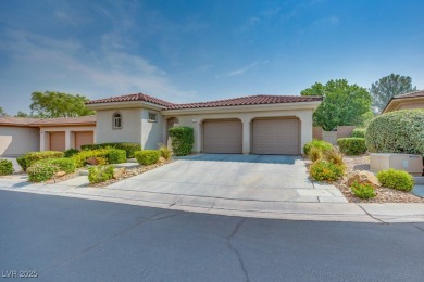 Discover this stunning single-story villa nestled in the on Anthem Country Club in Nevada - for sale on GolfHomes.com, golf home, golf lot